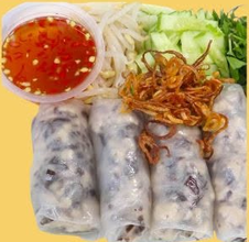 Steamed Rice Rolls (Bánh cuốn)